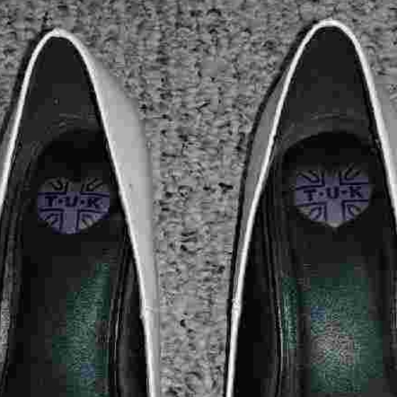 T.U.K Peacock Feather pumps - Picture 8 of 9